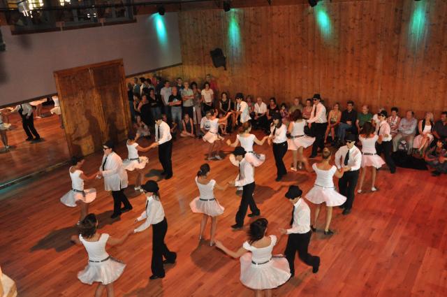 min 2010 10 10 station danse 100